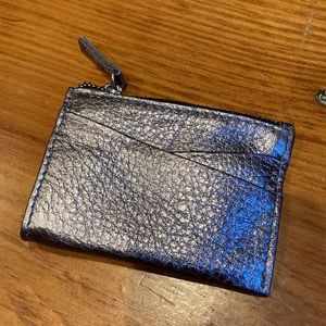 MEI VINTAGE (Cali) Metallic Silver Leather Slim Zipper Card Wallet